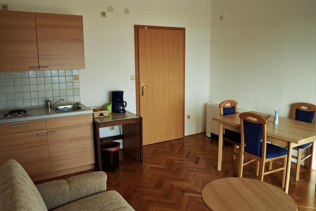 Apartments Petricevic Selce Dış mekan fotoğraf